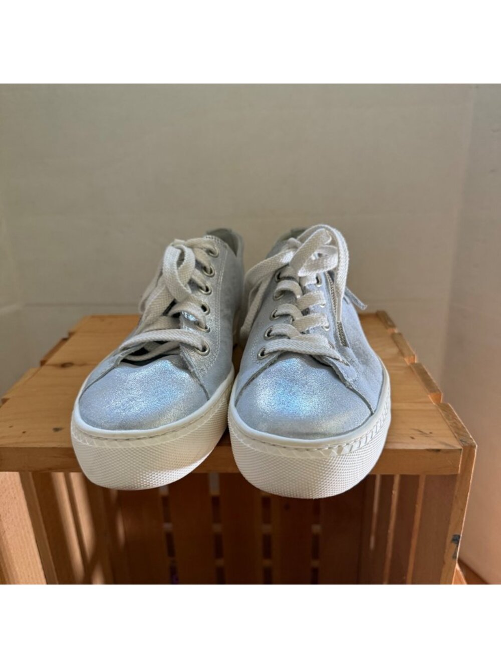 Paul Green Size 7 Womens Tamara Mineral Antic Bluish Gray Metallic Sneaker - Picture 12 of 16